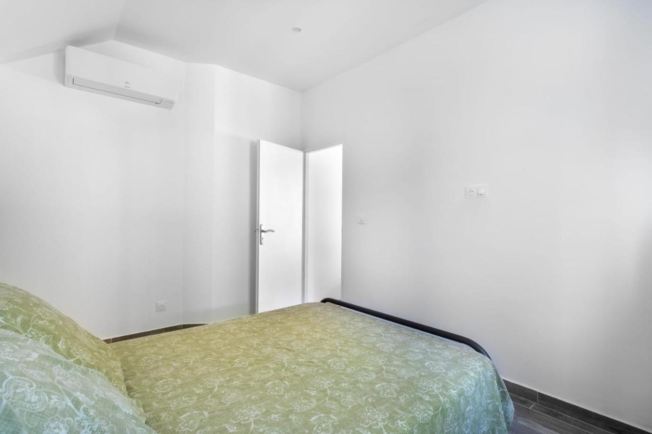 Luxurious 1 Bedroom, Ac, Terrace, Close Beaches - Dodo Et Tartine Carqueiranne Ngoại thất bức ảnh
